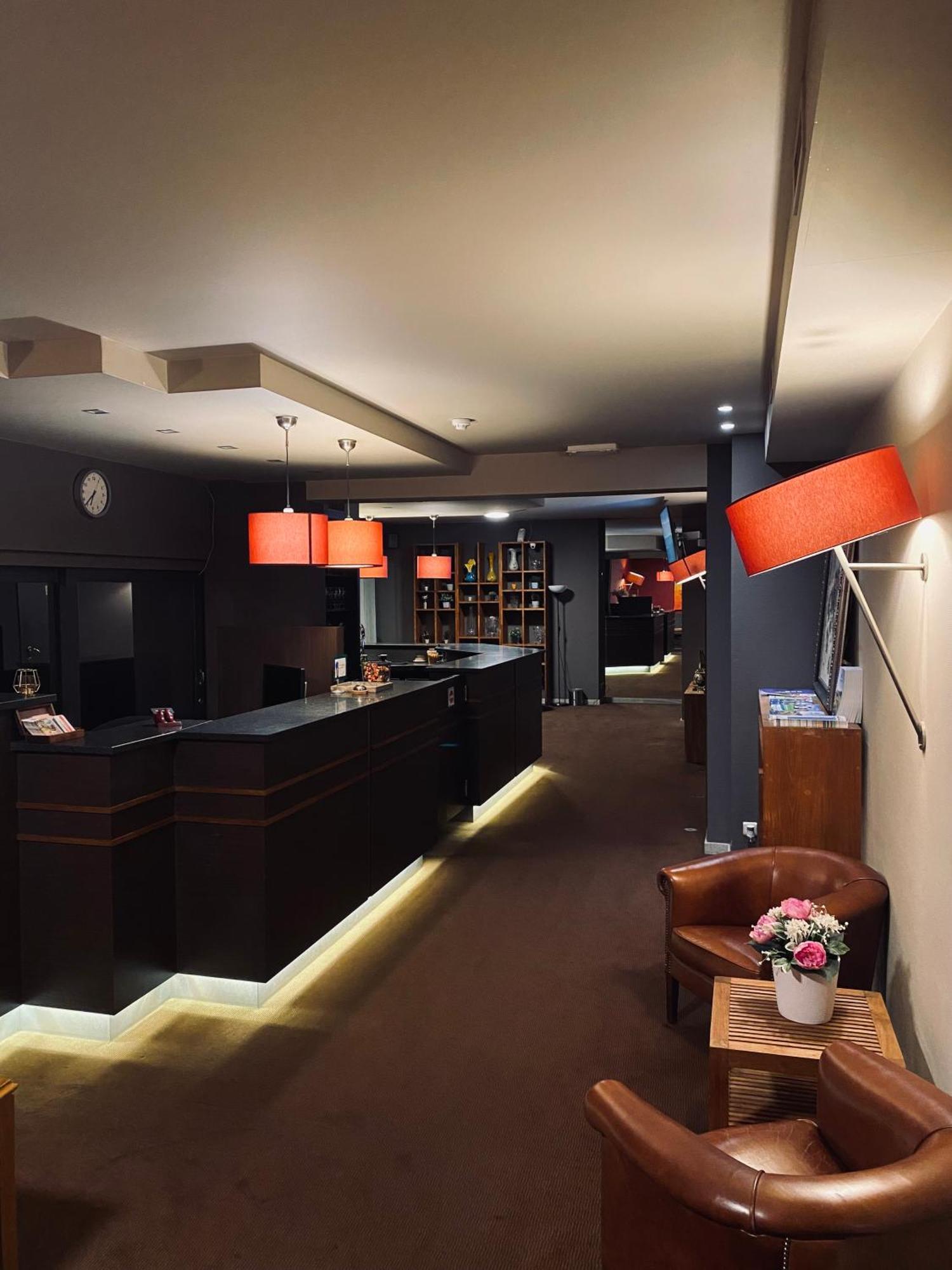 Hotel Bornem Eksteriør bilde