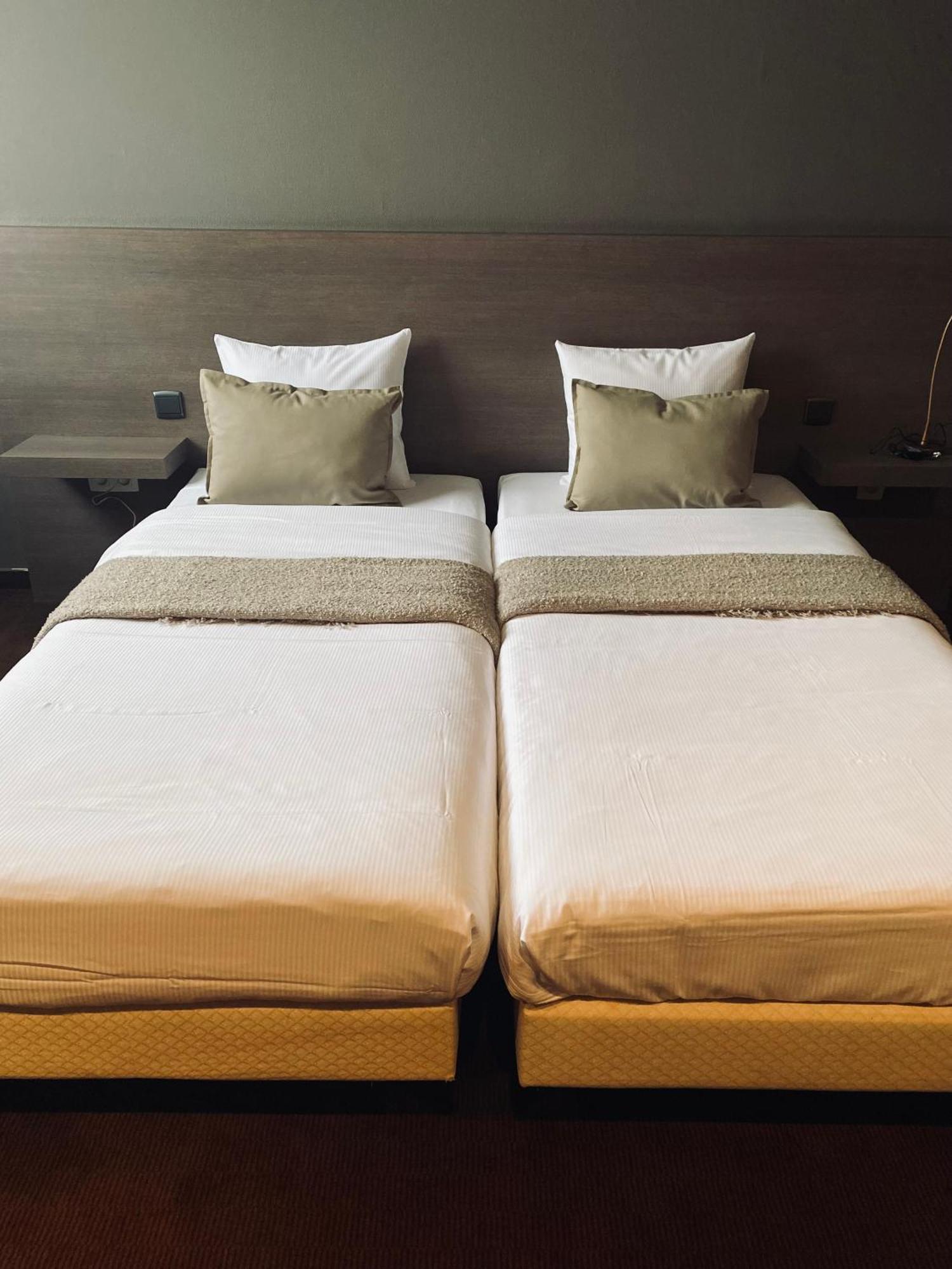 Hotel Bornem Eksteriør bilde