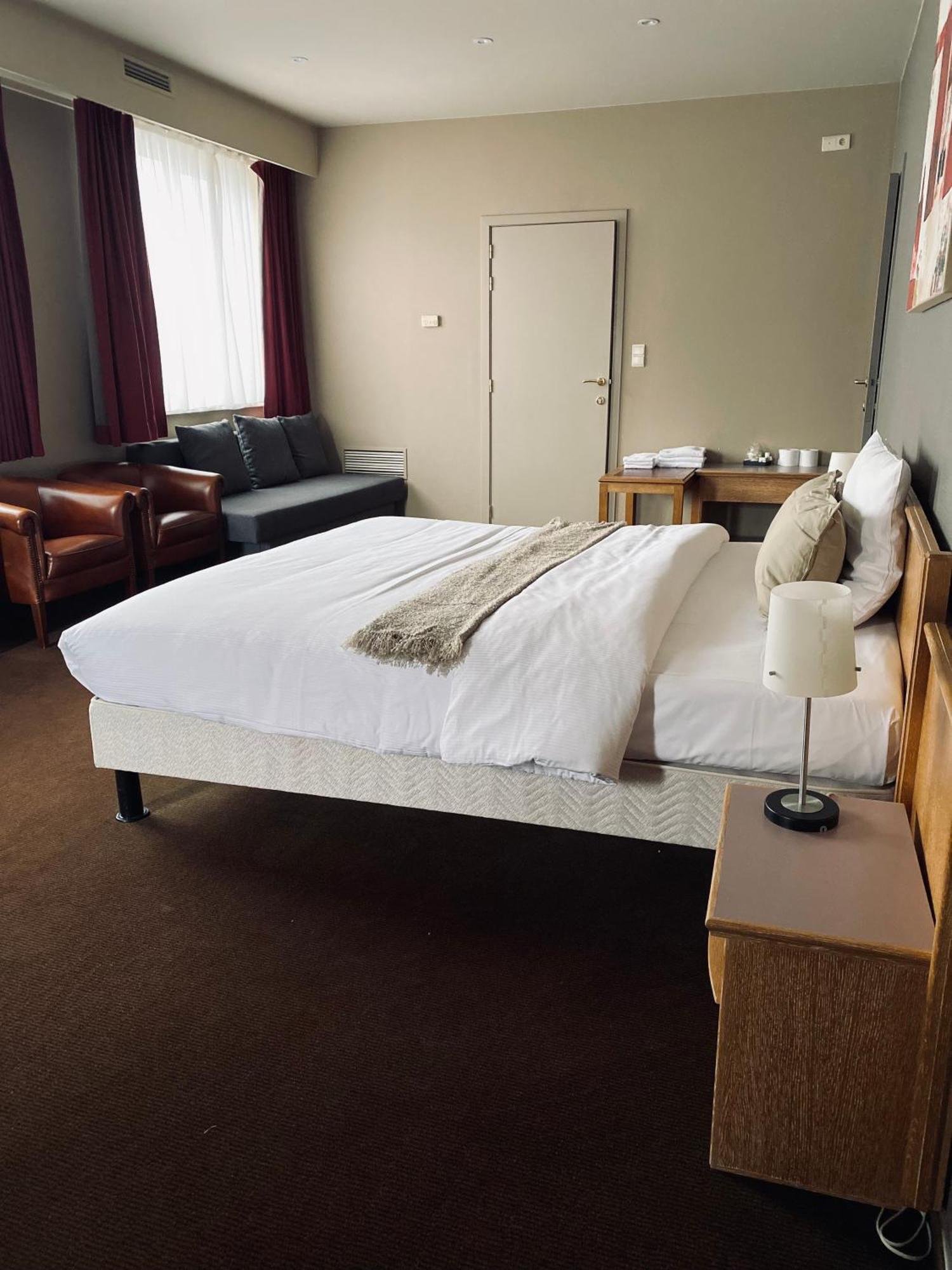 Hotel Bornem Eksteriør bilde